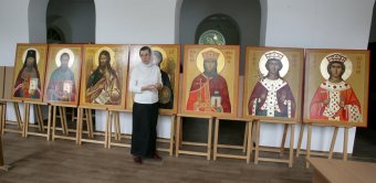 Сегодня в Свято-Архангело-Михайловском женском монастыре состоялся первый выпуск иконописцев (фото)