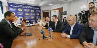 Руководитель проекта USAID «Справедливое правосудие» Дэвид Вон посетил Киевский райсуд Одессы (фото)