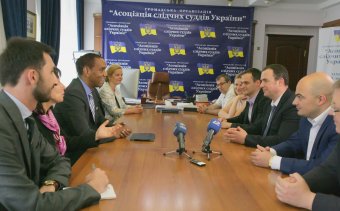 Руководитель проекта USAID «Справедливое правосудие» Дэвид Вон посетил Киевский райсуд Одессы (фото)