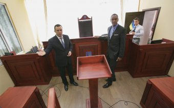 Руководитель проекта USAID «Справедливое правосудие» Дэвид Вон посетил Киевский райсуд Одессы (фото)