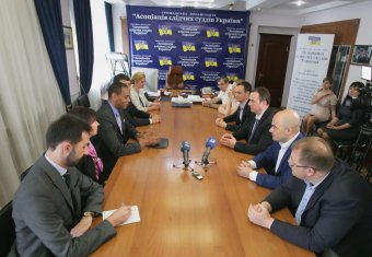 Руководитель проекта USAID «Справедливое правосудие» Дэвид Вон посетил Киевский райсуд Одессы (фото)