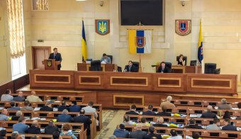 Вчерашнюю сессию облсовета уже назвали самой эмоциональной, чтобы не сказать - скандальной (фото)
