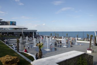 Прогулка у моря