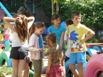 В Суворовском районе появилась ещё одна баскетбольная площадка (фото)