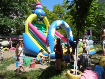 В Суворовском районе появилась ещё одна баскетбольная площадка (фото)