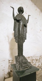 В «Желтых великанах» особенная выставка (фото)