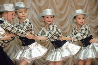 Победители городского конкурса детско-подростковых клубов выступили на гала-концерте (фото)