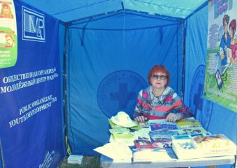 Молодым одесситам сегодня рассказывали, что пить, курить и колоться вредно для здоровья (фото)