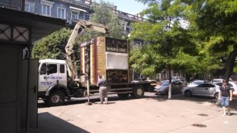 Одесские власти отчитываются о демонтаже ряда незаконных торговых ларьков (фото)