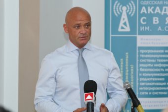 Более 2-х часов длилась беседа Геннадия Труханова со студентами Академии связи (фото) 