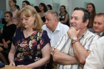 Более 2-х часов длилась беседа Геннадия Труханова со студентами Академии связи (фото) 