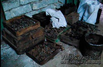 Одесские правоохранители предотвратили кражу 22-х тонн деталей железной дороги (фото)