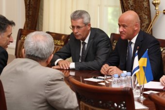 Геннадий Труханова провел встречу с Чрезвычайным и Полномочным Послом Государства Израиль (фото)