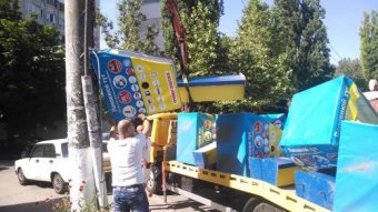 Одесские власти отчитываются о демонтаже незаконно установленных торговых ларьков (фото)