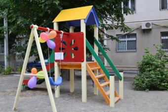 На Фонтанской дороге появилась еще одна детская площадка! (фото)