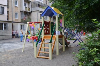 На Фонтанской дороге появилась еще одна детская площадка! (фото)