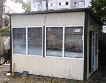Одесские власти отчитываются о демонтаже незаконно установленных торговых ларьков (фото)