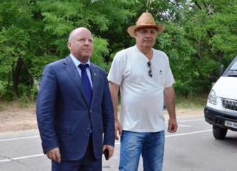В кусты ходить не надо: На Трассе здоровья установлен еще один общественный туалет (фото)