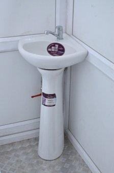 В кусты ходить не надо: На Трассе здоровья установлен еще один общественный туалет (фото)