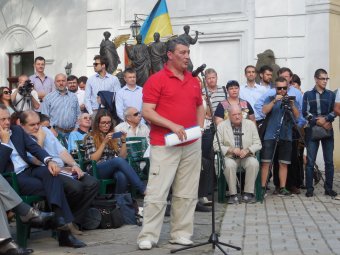 На госдолжности впредь будут назначать молодых специалистов
