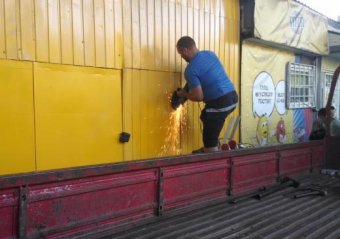 Управление торговли отчитывается о демонтаже незаконно установленных ларьков на улицах Одессы (фото)