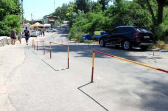 Приняты меры по снижению скопления транспорта на побережье Ланжерона