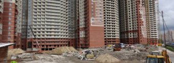 Перед началом исполкома Геннадий Труханов встретился с инвесторами «Инвест-строя»
