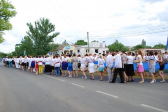 Торжественные мероприятия в Коминтерновском районе, посвященные празднованию Дня Конституции Украины (фото) 