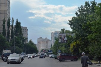 Первый вице-мэр Одессы обследовал Суворовский район. Кому-то очень не повезло… (фото)