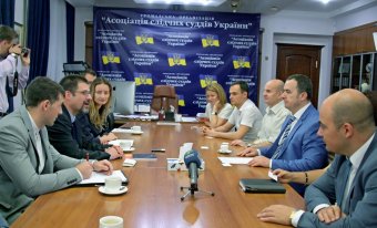 Королевский адвокат Дэнни Фридман посетил Киевский районный суд  Одессы (фото)