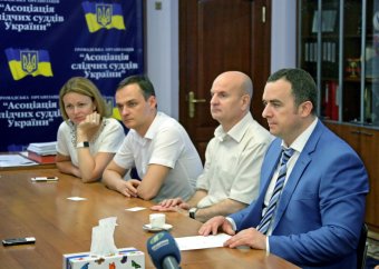 Королевский адвокат Дэнни Фридман посетил Киевский районный суд  Одессы (фото)