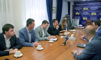 Королевский адвокат Дэнни Фридман посетил Киевский районный суд  Одессы (фото)