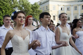 По Приморскому бульвару прошел парад фестивалей (фото)