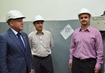 Анатолий Орловский проверил работу подстанции «Суворовская» (фото)