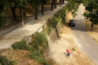 Власти Одессы отчитались об укреплении подпорной стены в Лунном парке (фото)