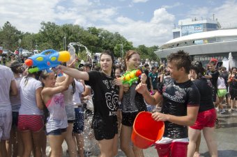 На Ланжероне прошла традиционная водная битва (фото)