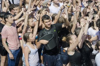 На Ланжероне прошла традиционная водная битва (фото)