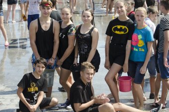 На Ланжероне прошла традиционная водная битва (фото)