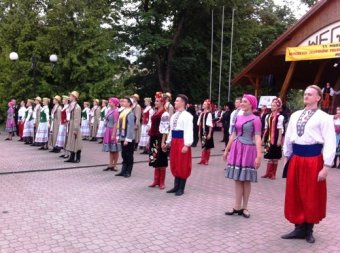 Одесситы покорили участников фестиваля фольклорных коллективов в Польше (фото)