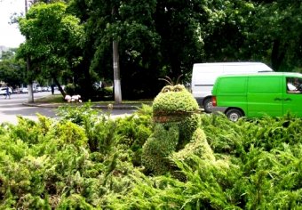 Приморский бульвар Одессы украсило цветочное «Сердце» (фото)