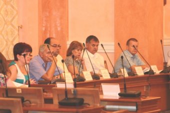 Одесская мэрия держит на контроле вопрос своевременной выплаты зарплат на предприятиях