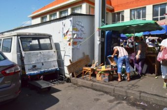 Возле «Привоза» началась операция "ликвидация" (фото)