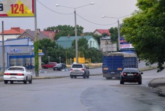 Последствия затяжного дождя ликвидируют коммунальные службы Одессы (фото)