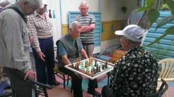 "Лето по-одесски": На пляже Лузановка проходит семейная эстафета (фото)