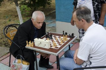 В Суворовском районе прошел большой семейный праздник "Лето по-одесски"