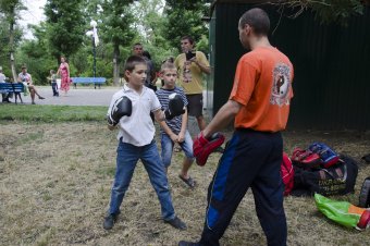 В Суворовском районе прошел большой семейный праздник "Лето по-одесски"
