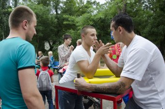 В Суворовском районе прошел большой семейный праздник "Лето по-одесски"
