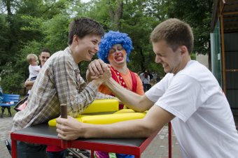 В Суворовском районе прошел большой семейный праздник "Лето по-одесски"