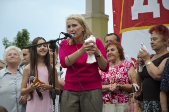 В Суворовском районе прошел большой семейный праздник "Лето по-одесски"