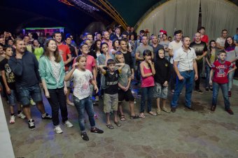 В Суворовском районе прошел большой семейный праздник "Лето по-одесски"